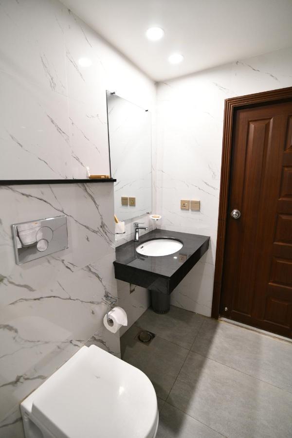 Royal Regency Hotel Islamabad Ngoại thất bức ảnh